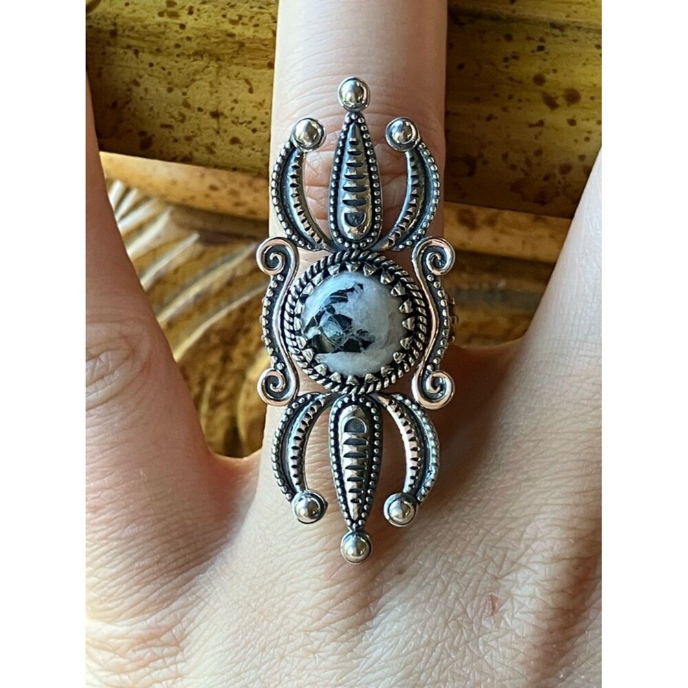 White Buffalo Turquoise Sterling Silver Statement Ring Size 6